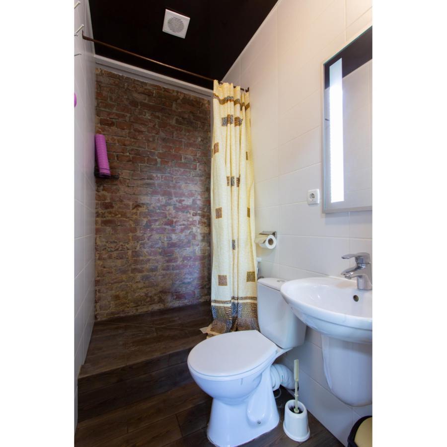 Studio Apartments In The City Center 카리프 외부 사진
