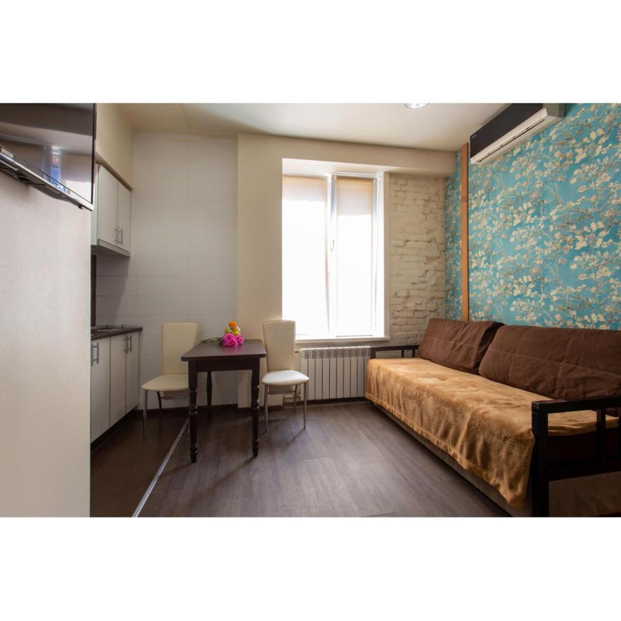 Studio Apartments In The City Center 카리프 외부 사진